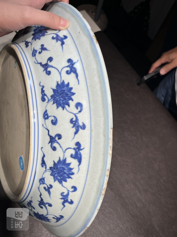 清雍正 仿永乐青花缠枝莲纹折沿大盘 - 图33